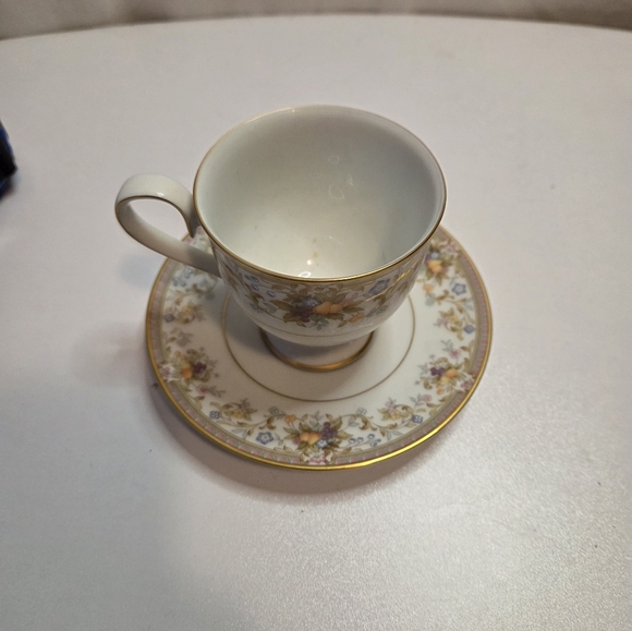Noritake Ireland Cup & saucer - Picture 5 of 6